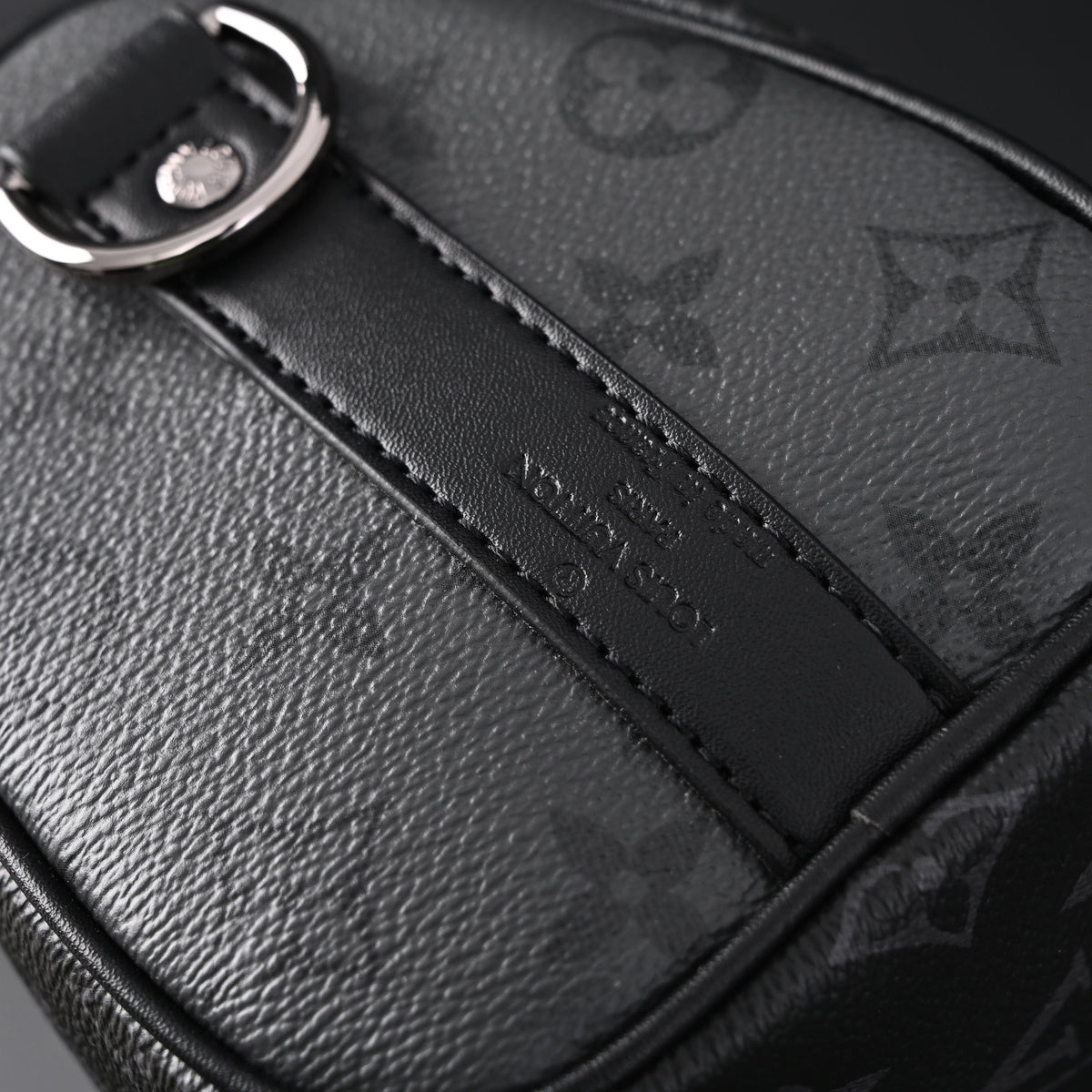 Louis Vuitton Keepall Bandoulière 50 – Monogram Eclipse Canvas